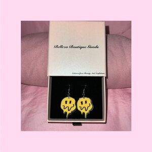 Trippy Face Earrings